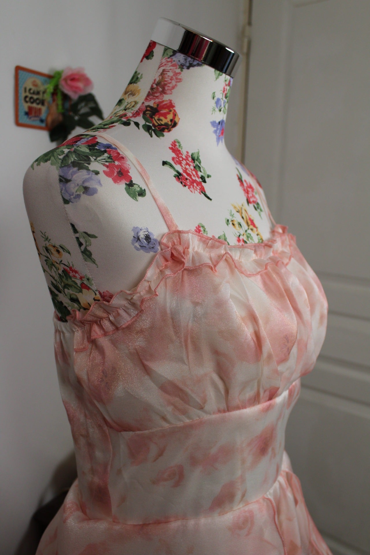 🌸🍒Robe Y2k romantique - volants effet pétales de fleurs & rose doux pailleté - Taille 38🍒🌸