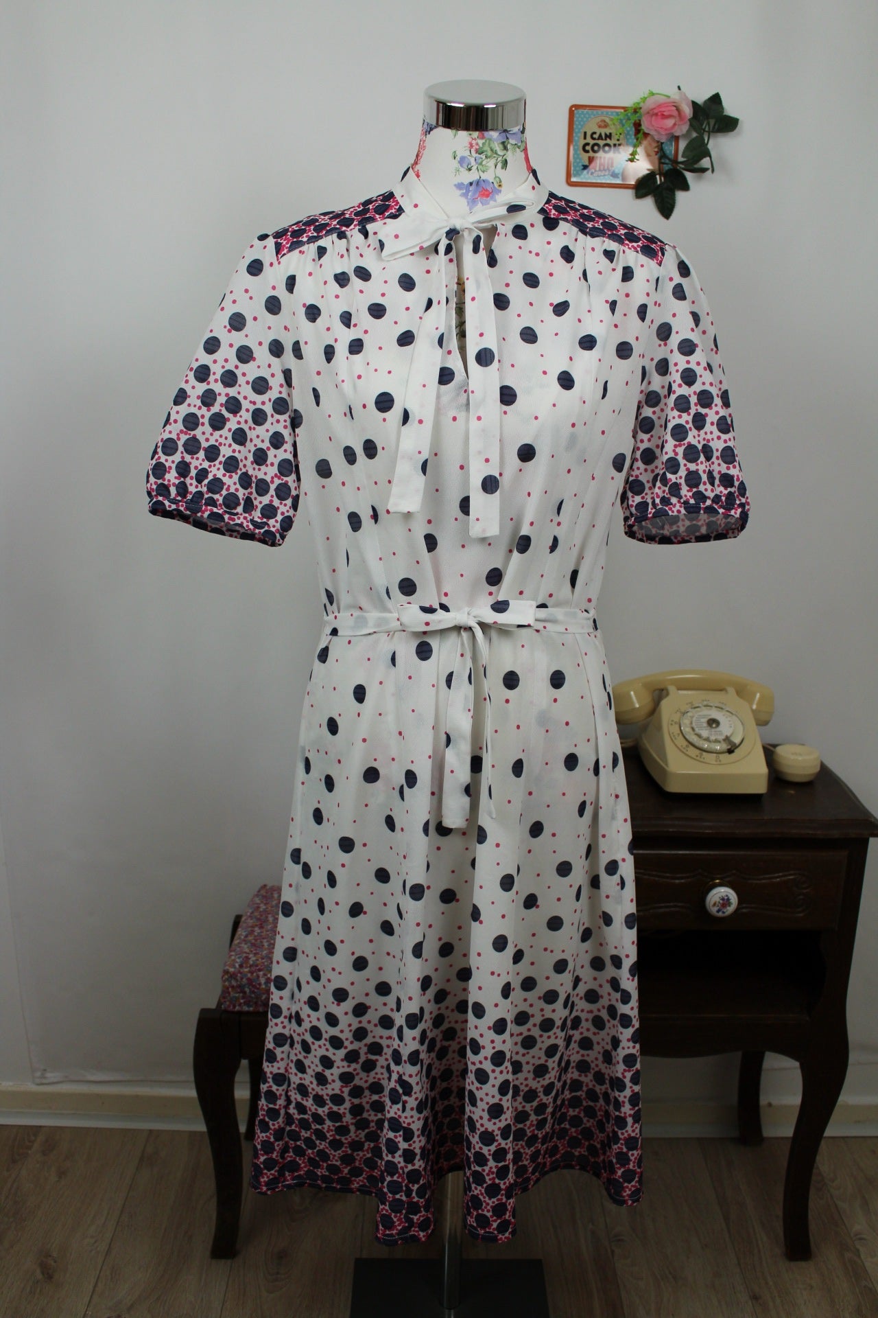 🌸🍒Robe vintage 70/80's col lavallière pois graphiques avec effet dégradé - Taille 40 - petit 42🍒🌸
