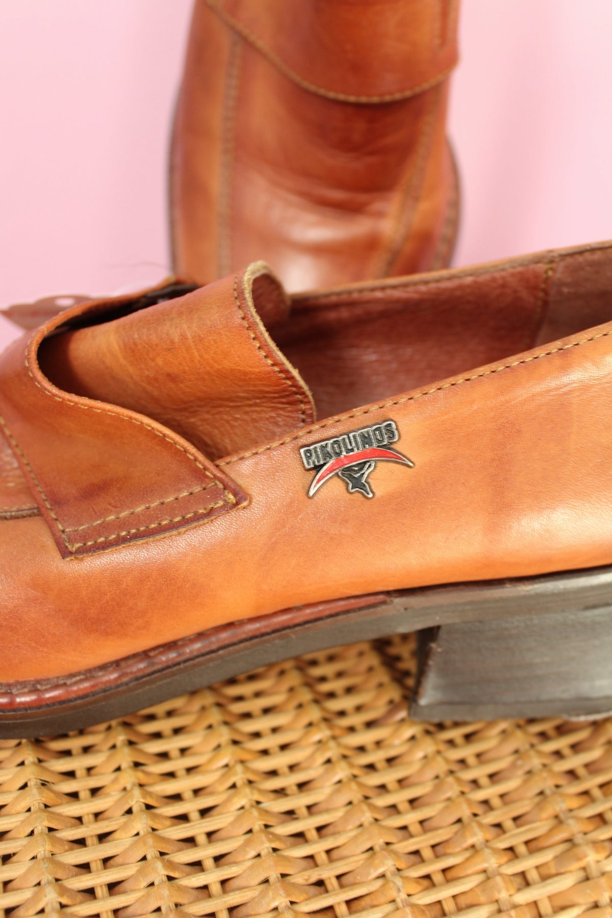 Mocassins Pikolinos à bride - cuir lisse camel - bout carré - pointure 37