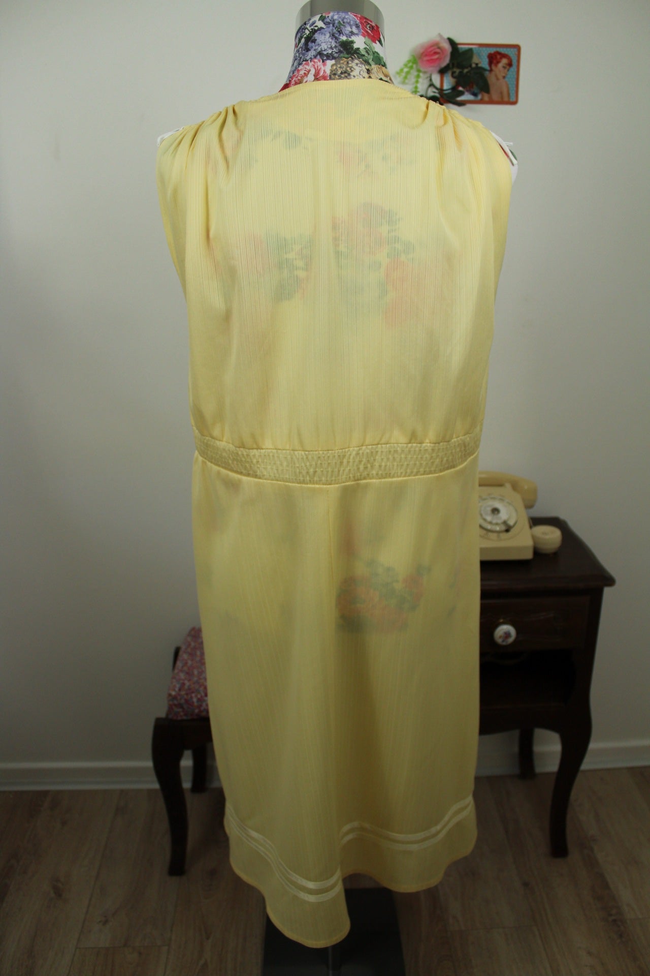 🌸🍒Robe vintage 80/90's drapée jaune crème & coupe empire - Taille 40🍒🌸