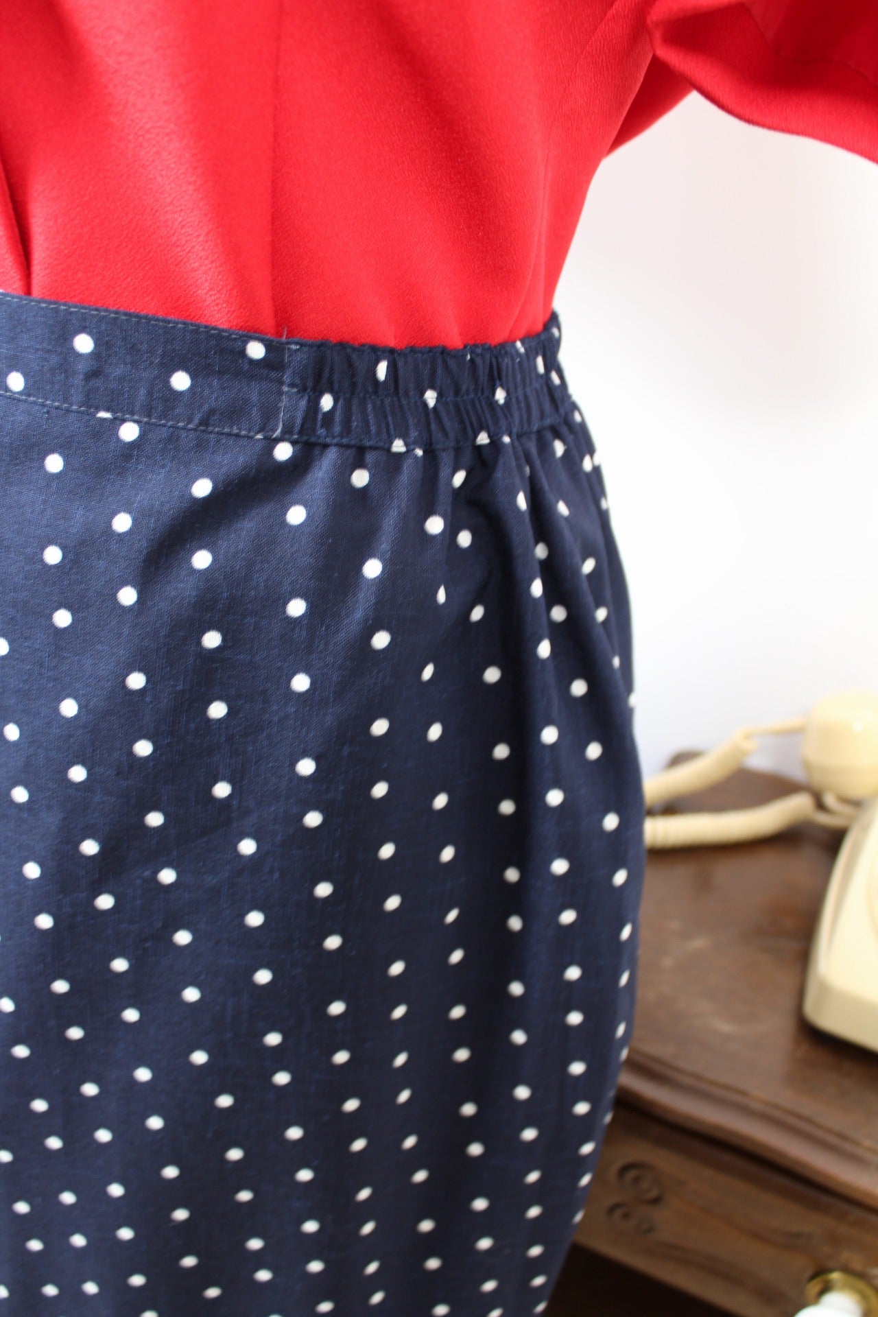 🌸🍒Jupe vintage 80's esprit pin-up rockabilly bleu marine à pois - Taille 38/40🍒🌸