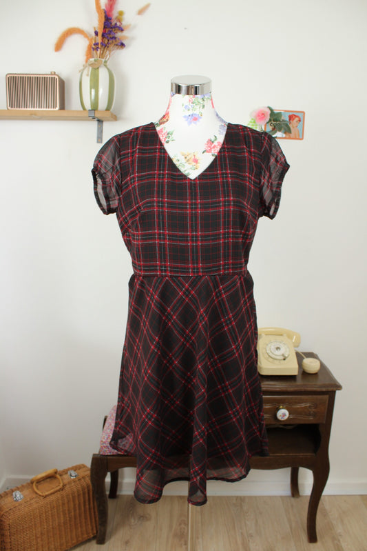 Robe vintage années  90s/2000 - carreaux oldschool pin-up rock & grunge chic - Taille 40