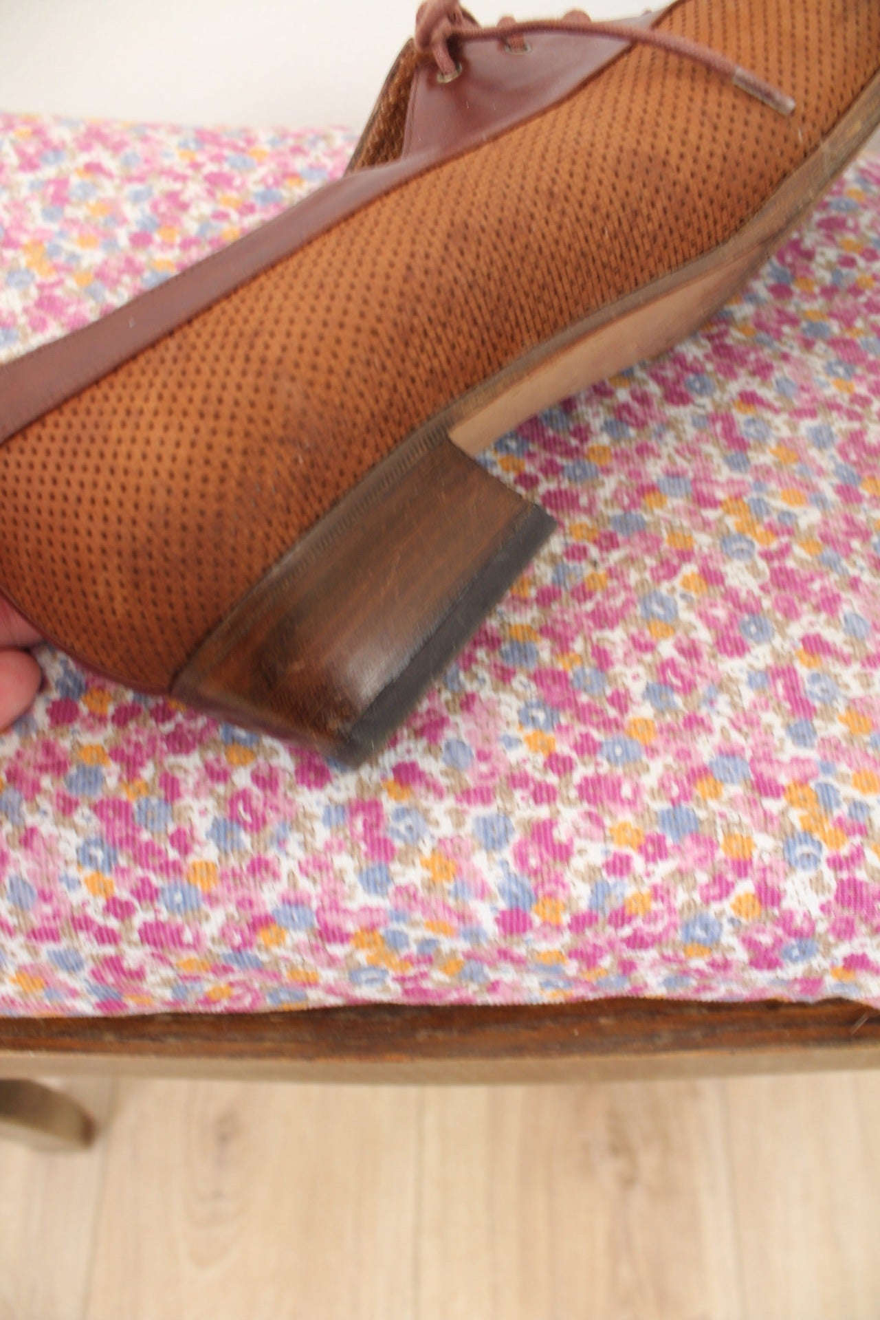 🌸🍒Derbies vintage années 80 marron tout cuir & petit talon bottier - pointure 40🍒🌸