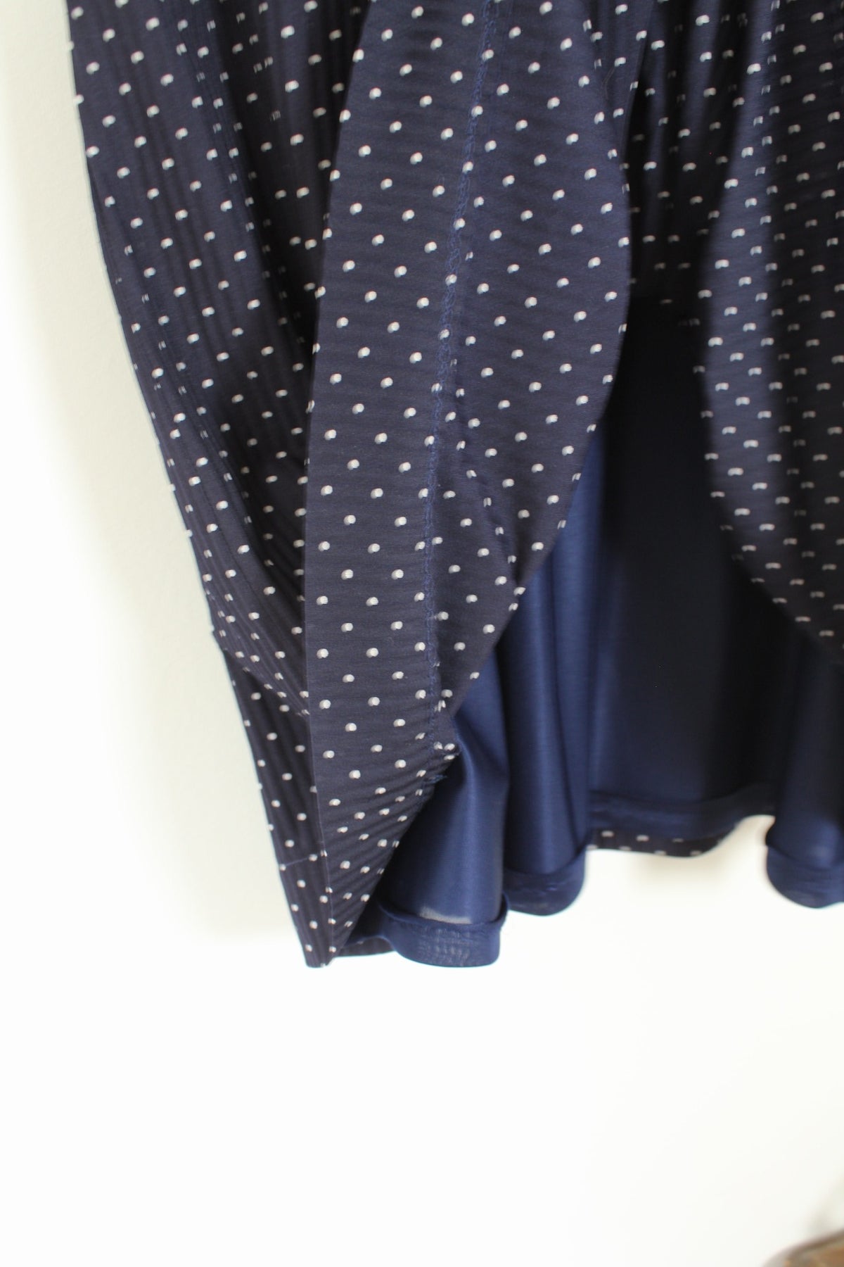 Jupe vintage années 80 plissée marine à pois blancs style pin-up - Taille 40/42