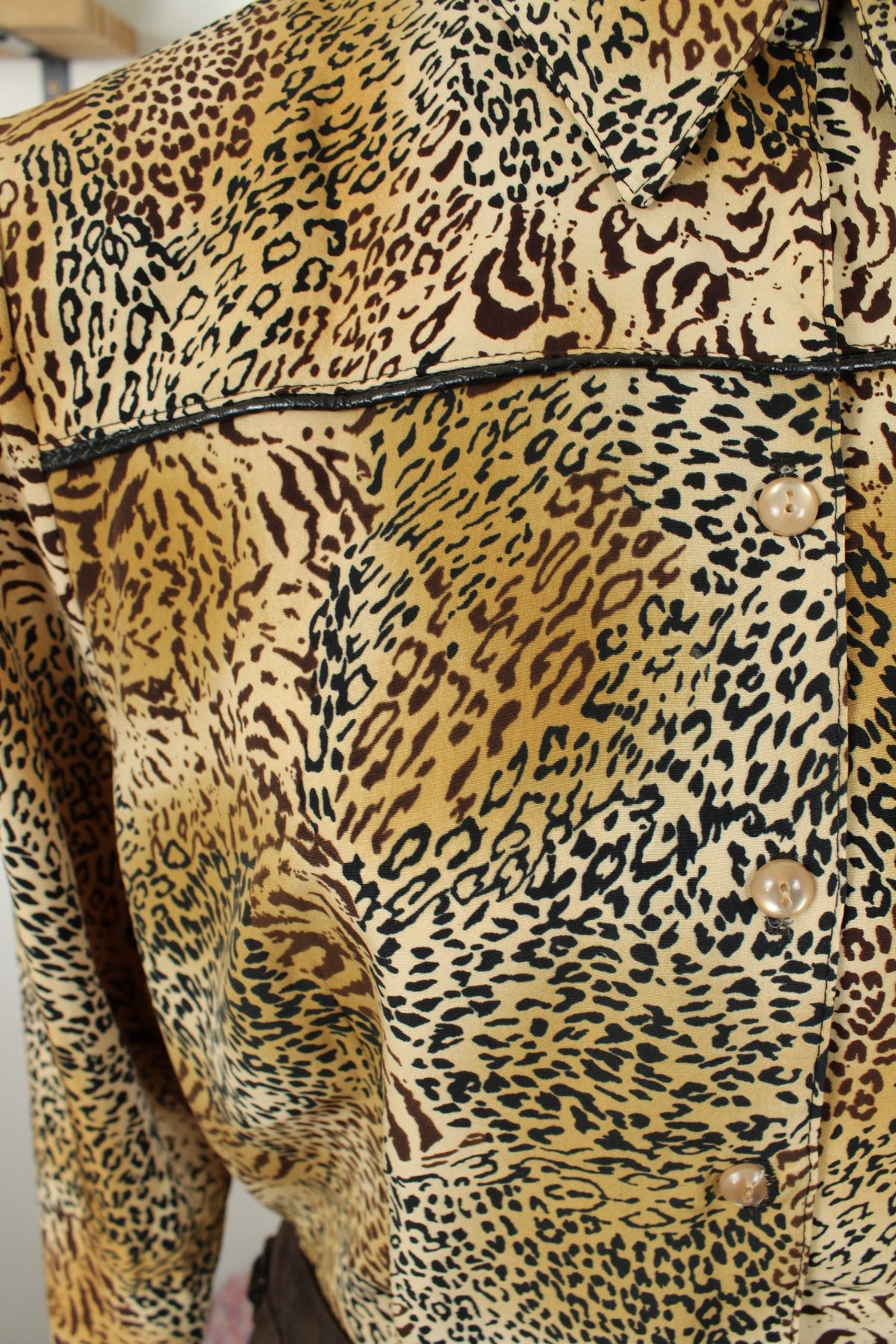 Chemise vintage années 90 imprimé animal chic léopard - Taille 42/44