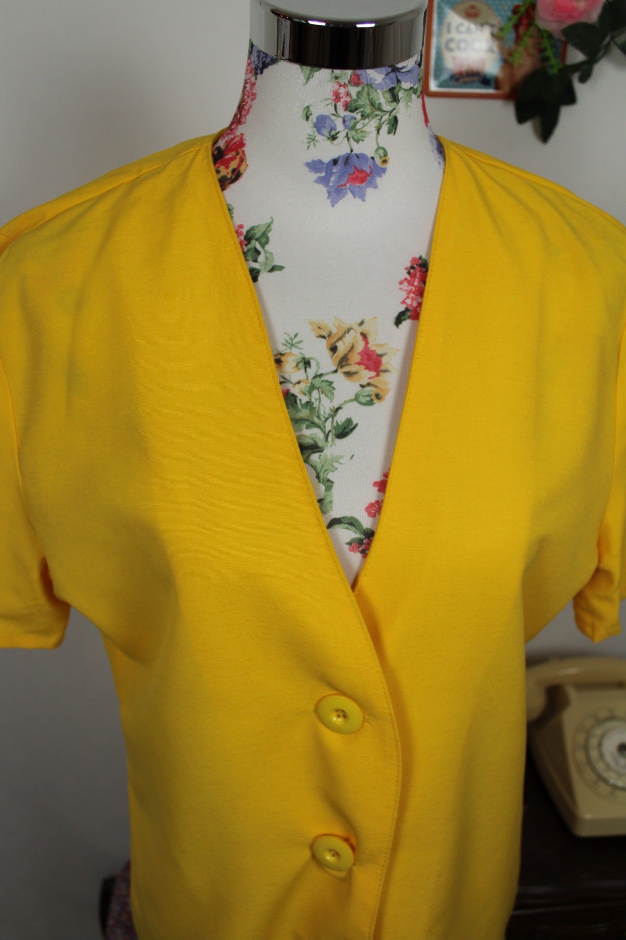 🌸🍒Blouse vintage 90's jaune soleil en viscose - chic & lumineuse - Taille 40/42🍒🌸