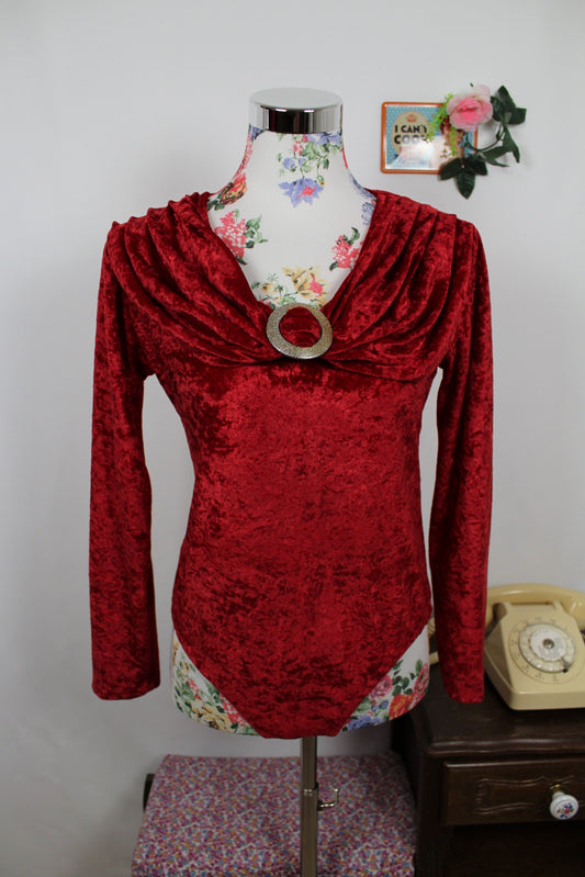 🌸🍒Body rouge en velours satiné 80's glamour - anneau doré - Taille 38🍒🌸