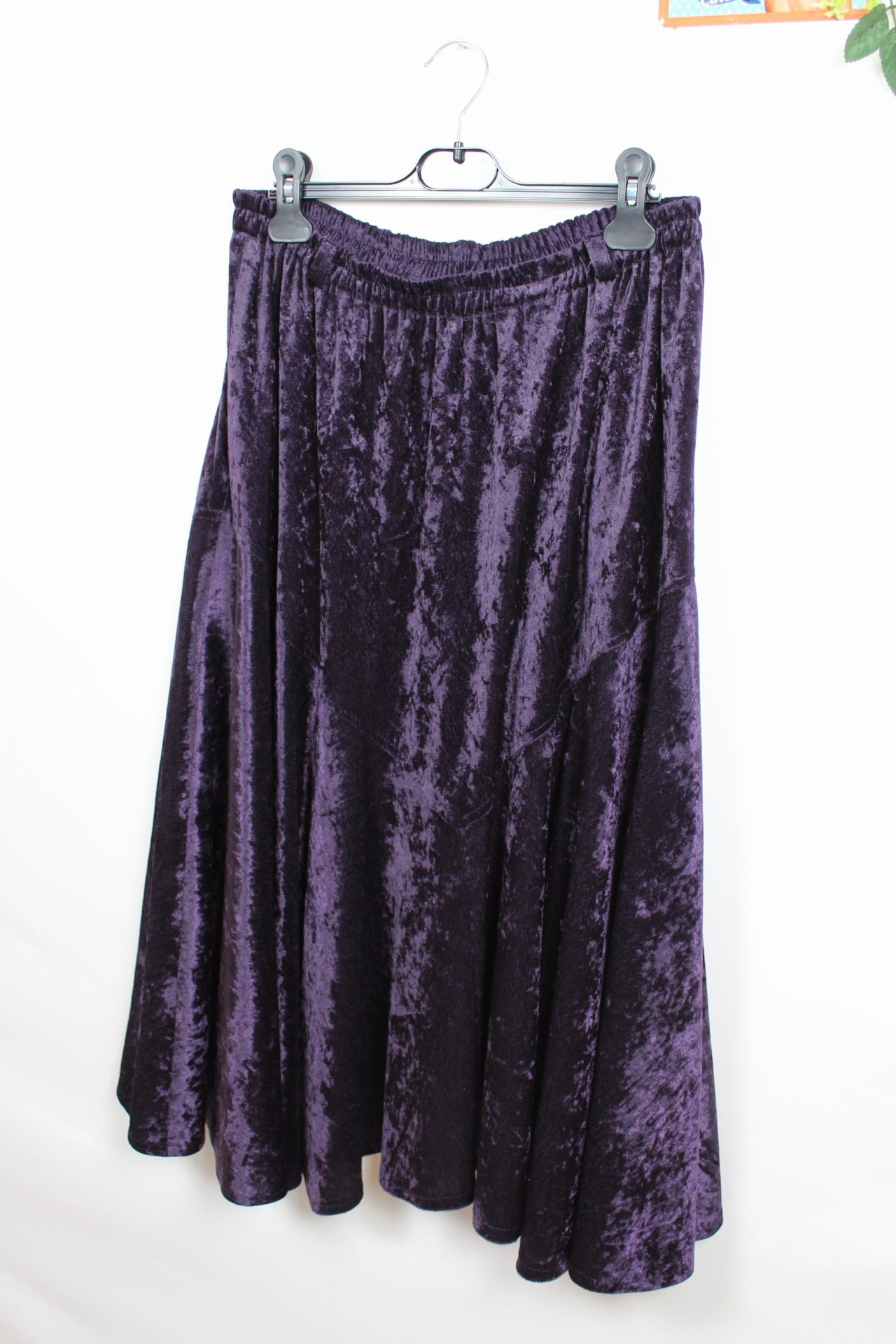 ✨Jupe midi vintage en velours frappé violet prune années 80✨