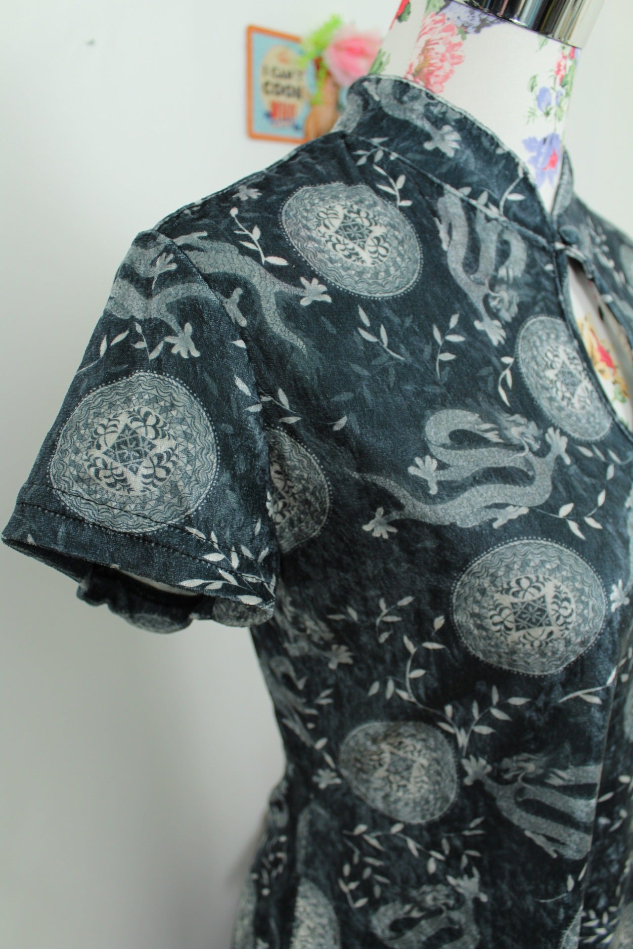 🌸🍒Robe vintage 90's asiatique dragon/médaillon col mao - made in France - Taille 38🍒🌸