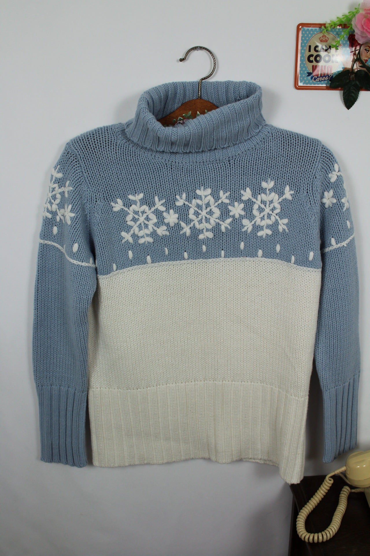 🌸🍒Pull bleu vintage années 90 col roulé & flocons - Taille 38🍒🌸