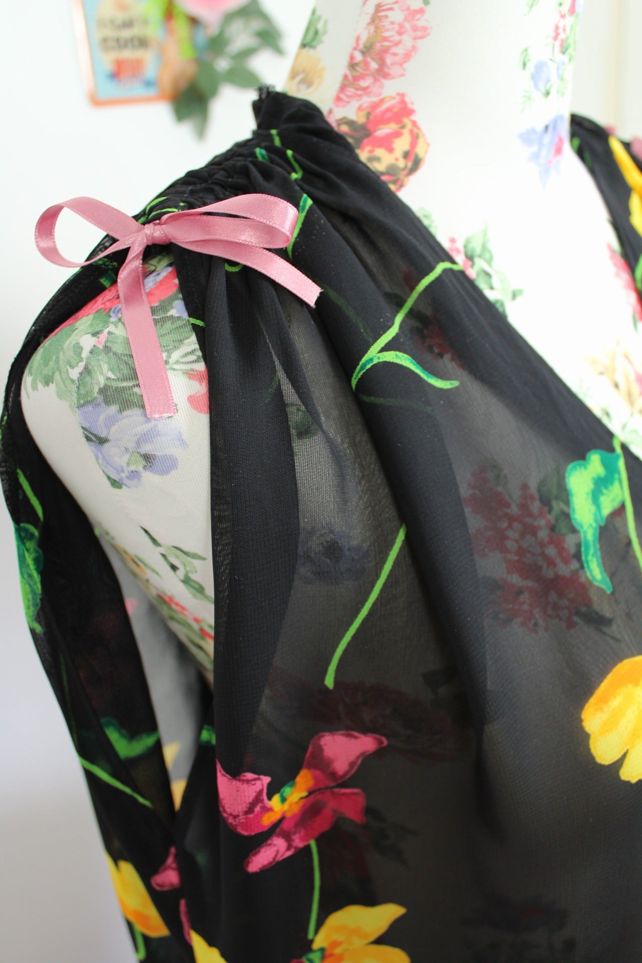 🌸🍒Blouse vintage 90's fait main fleurie - épaules à nouer - Taille 40/42🍒🌸