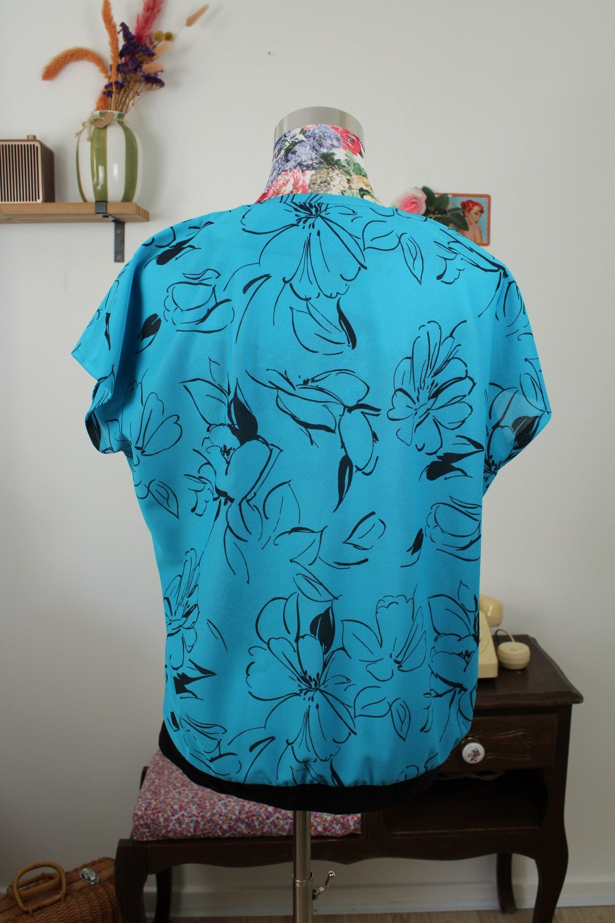 🌸🍒Blouse vintage années 80 bleu lumineux fleuri - Taille 40/42🍒🌸