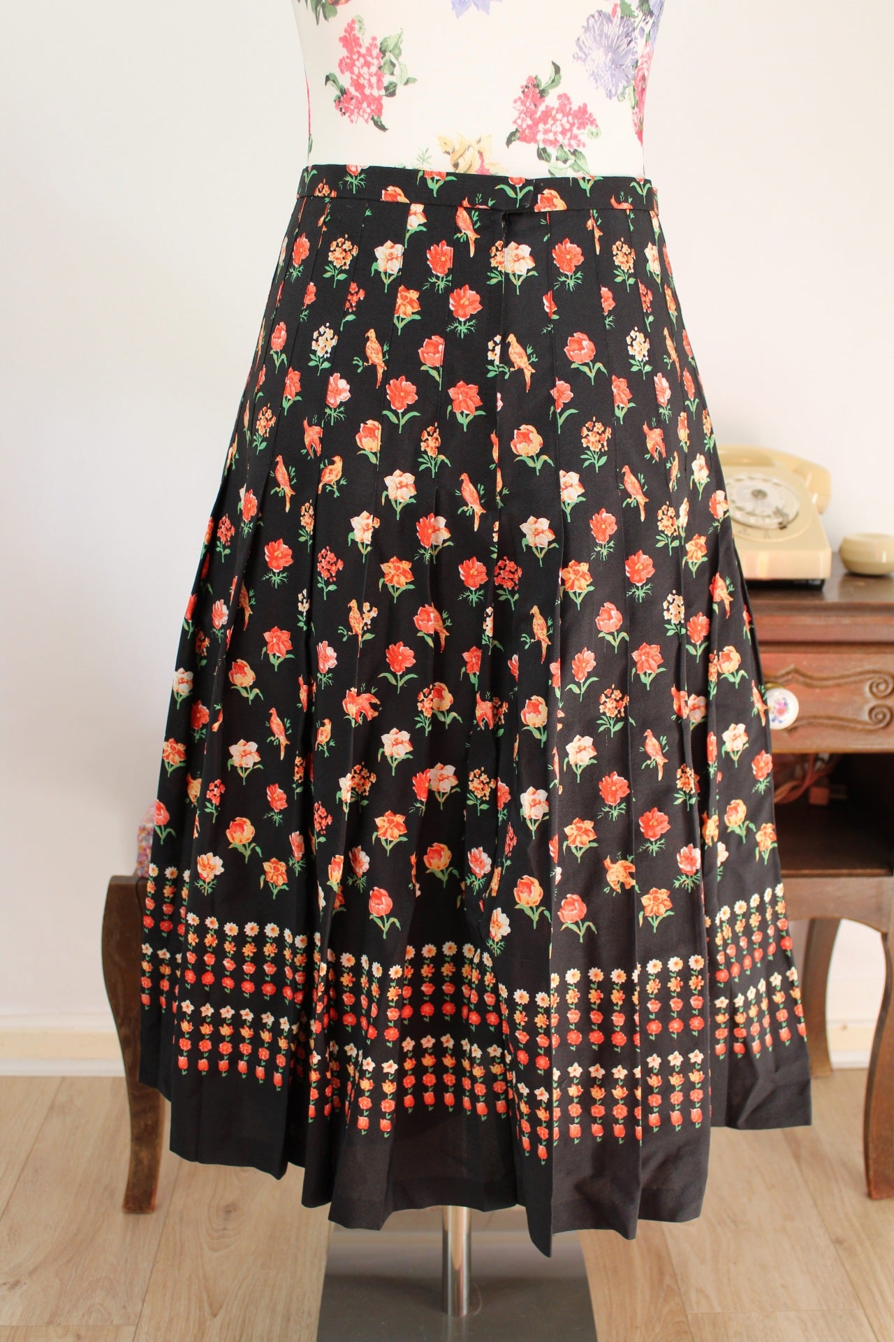 🌸🍒Jupe plissée vintage 70's romantique oiseaux & fleurs - Taille 36🍒🌸