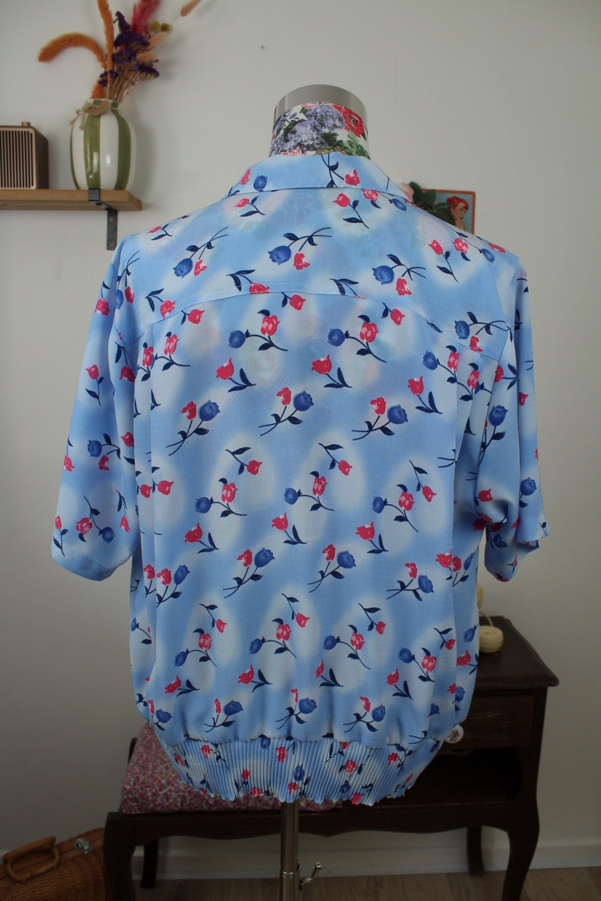 🌸🍒Chemise vintage années 90 bleu lumineux & tulipes - Taille 44/46🍒🌸