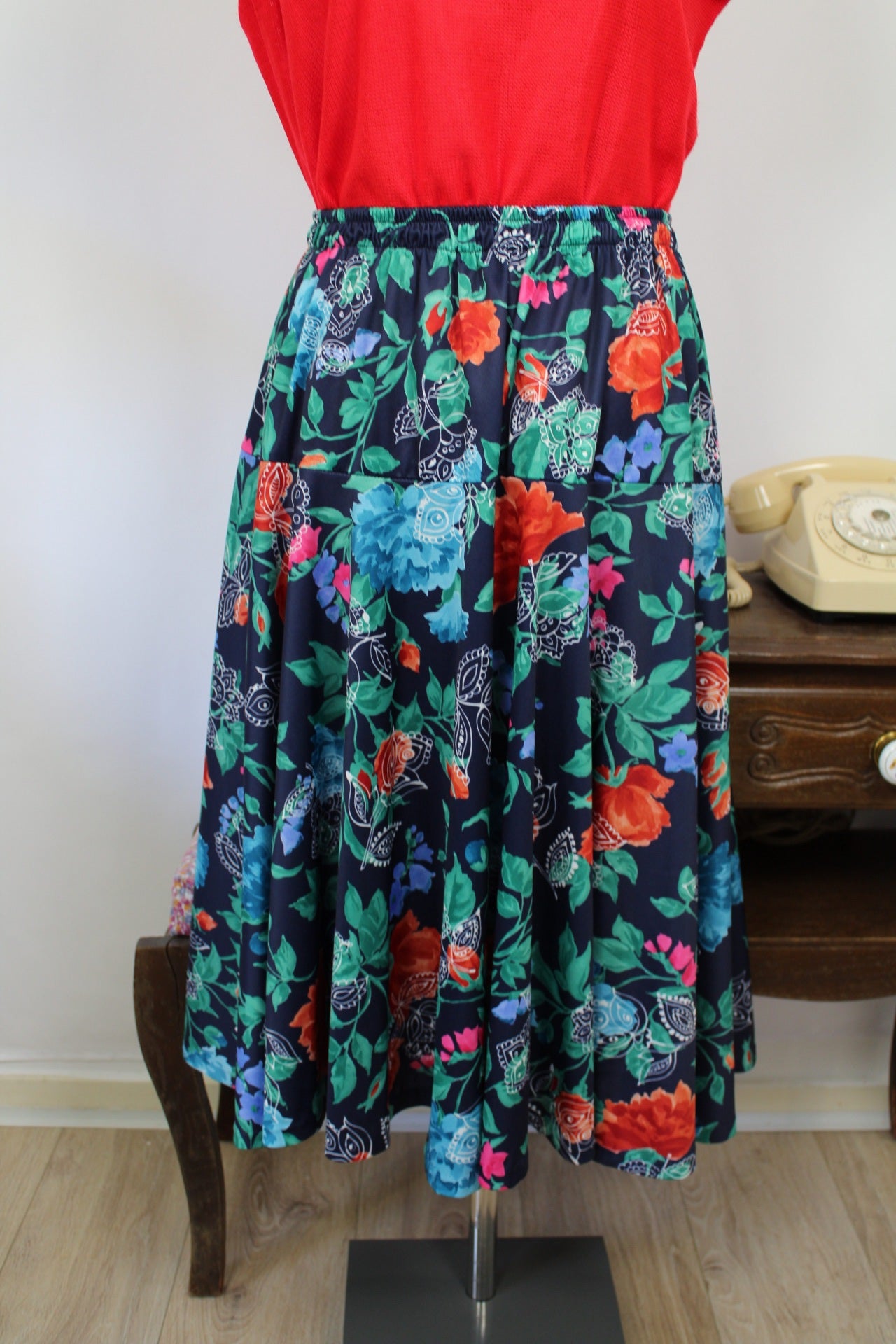 🍒🌸Jupe patineuse fleurie vintage 80's - Made in France - Taille 36 à 42🍒🌸