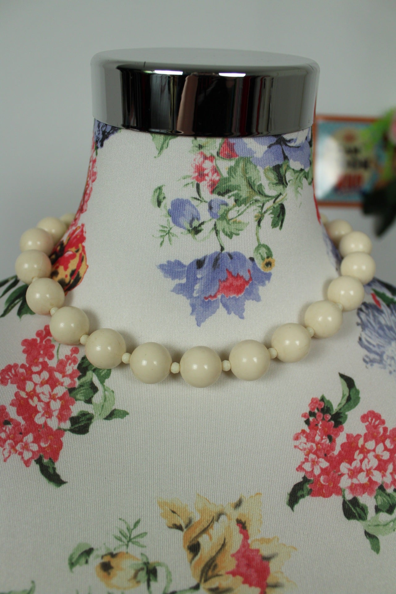 🌸🍒Collier vintage 80's ras du cou perles blanc ivoire🍒🌸