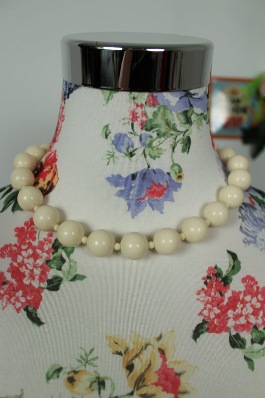 🌸🍒Collier vintage 80's ras du cou perles blanc ivoire🍒🌸