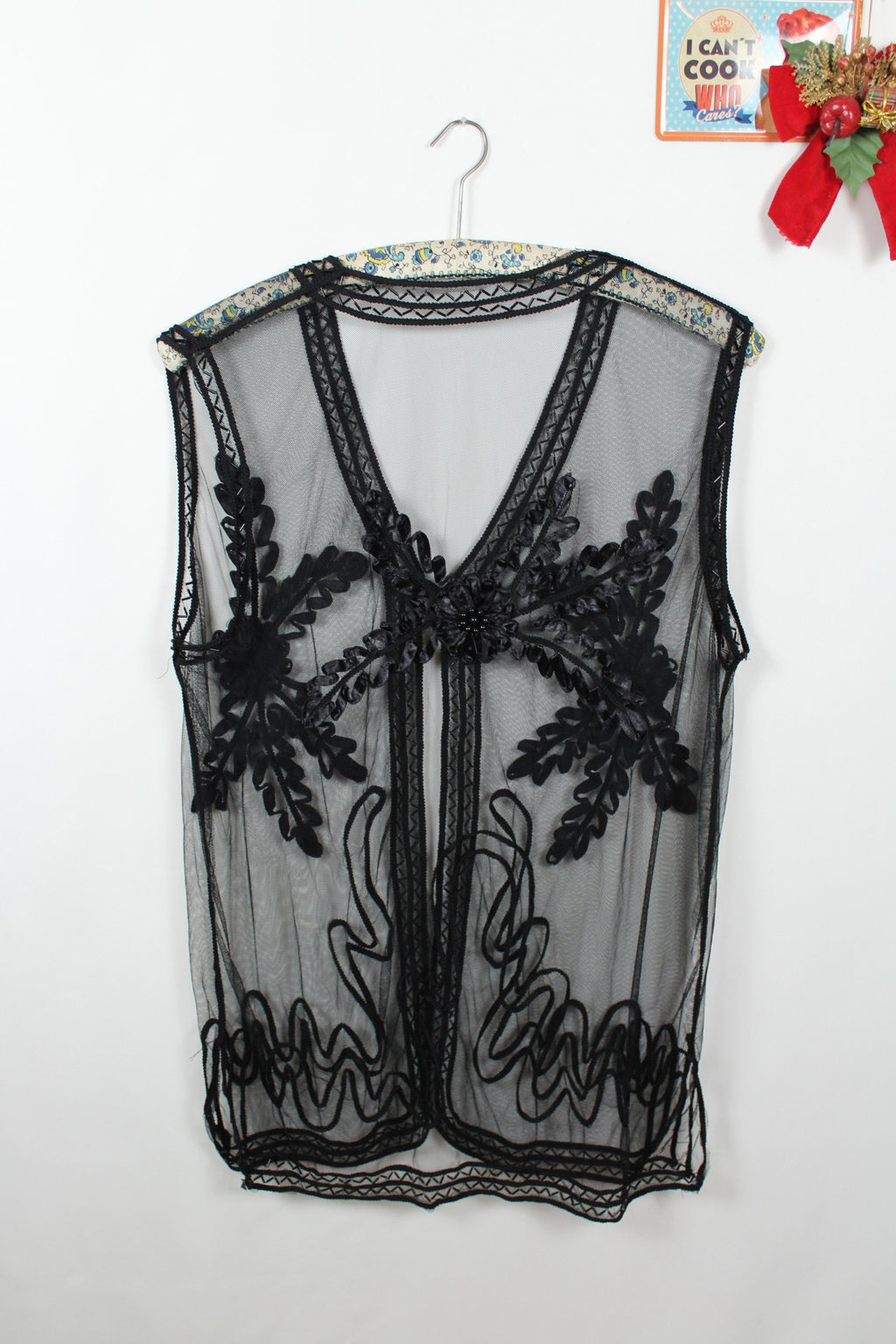 ✨Gilet noir perlé vintage 70's & fleurs en relief - fêtes & soirée esprit bohème chic✨