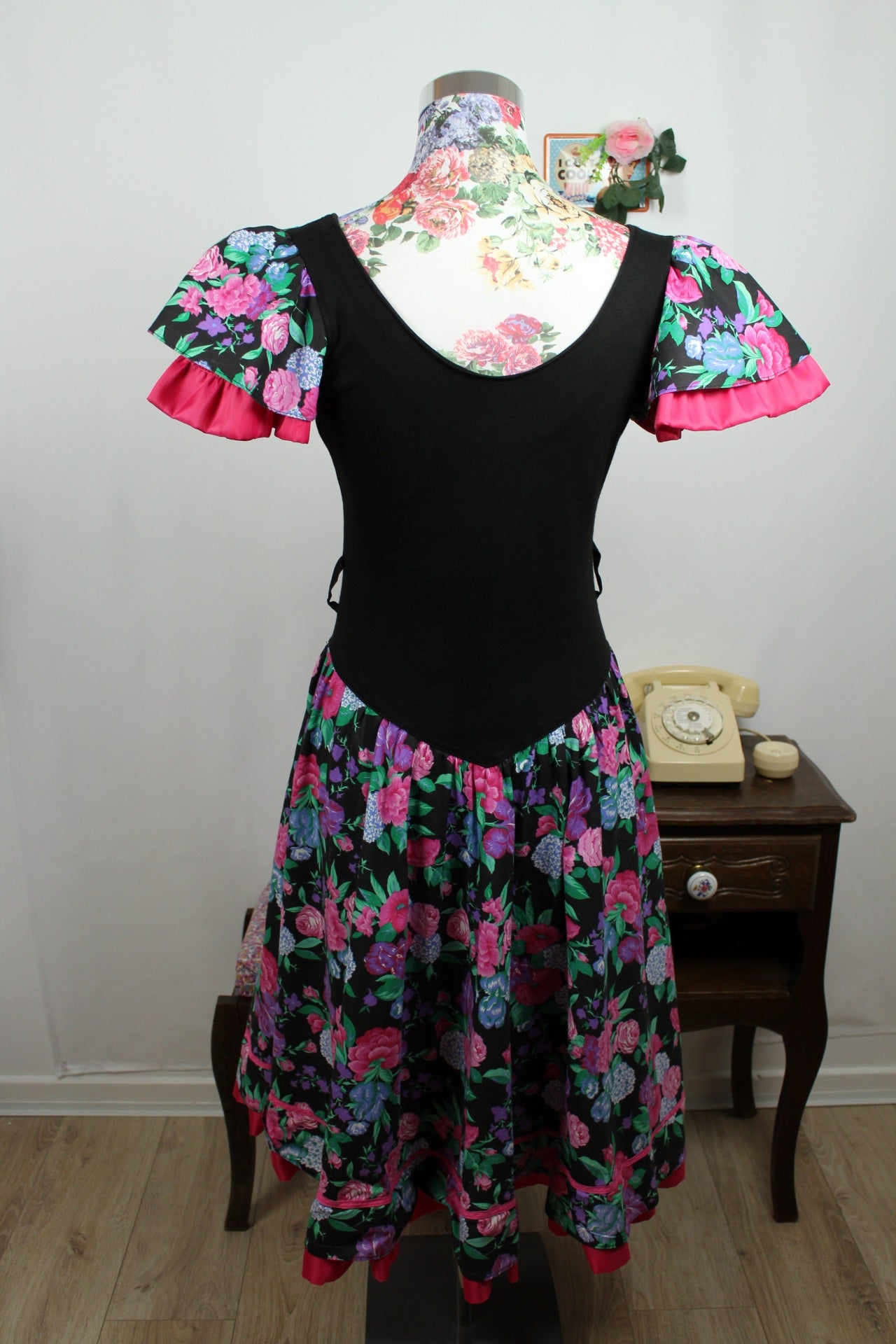 🌸🍒Robe vintage 80s plastron corset fleurie bohème romantique folk jupe évasée - Taille 36/38🍒🌸