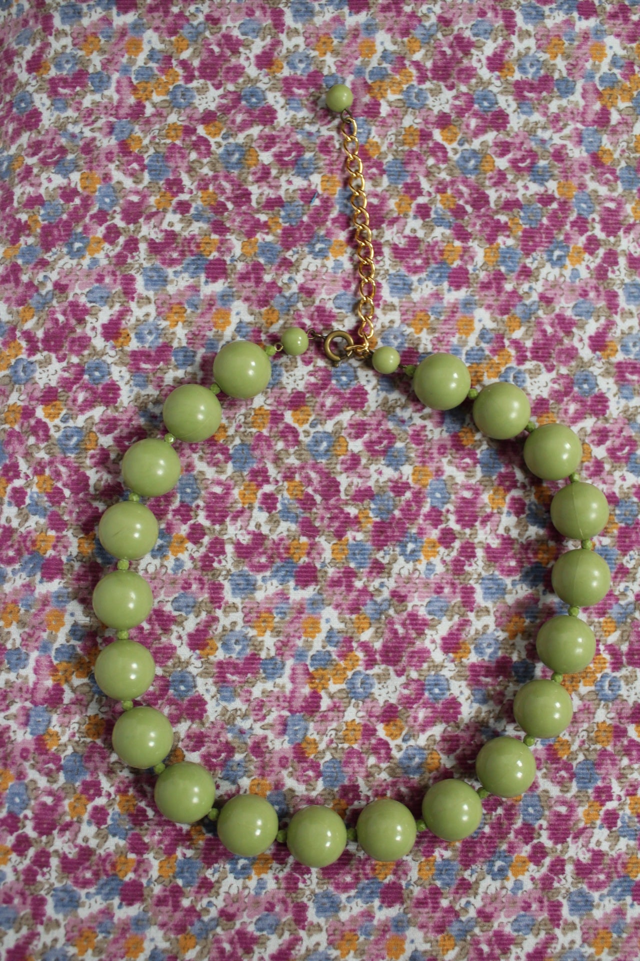 🌸🍒Collier vintage 80's ras du cou perles vertes🍒🌸