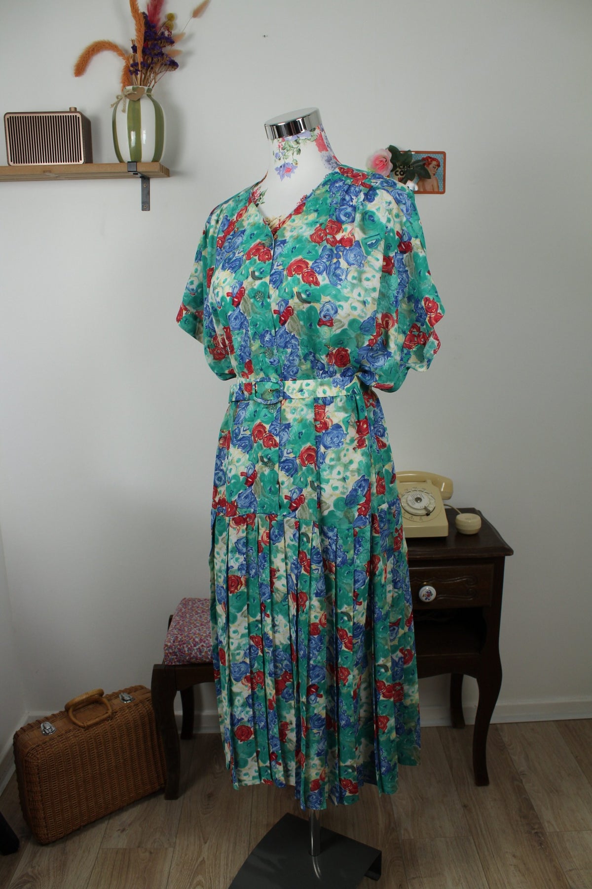 Robe vintage années 80 imprimée de roses abstraites - taille 48