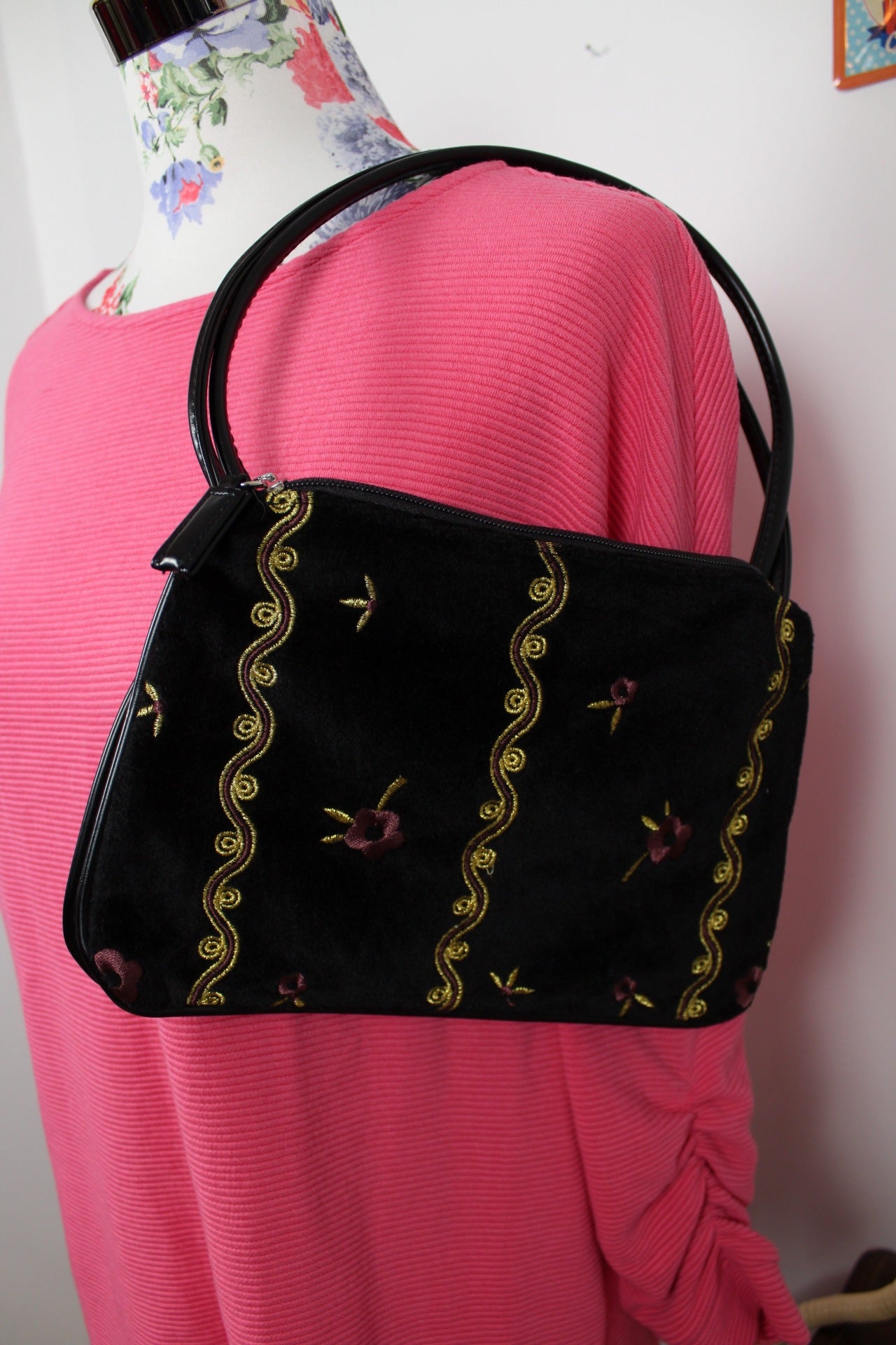 🍒🌸Sac velours brodé chic - Rebecca Molenaar - détails dorés🌸🍒