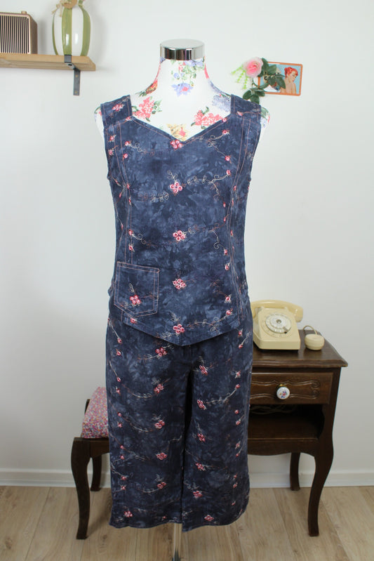 🌸🍒Ensemble vintage 80/90's en jean denim brodé de fleurs - pantacourt + top assorti - Taille 36/38🍒🌸