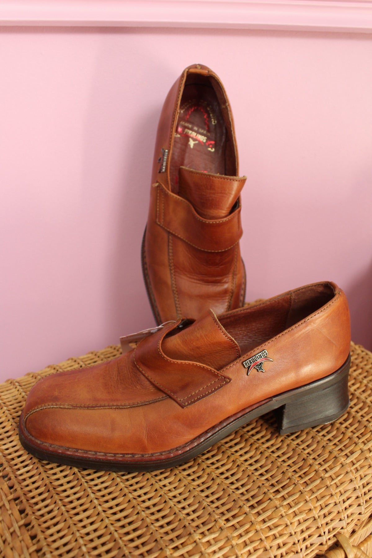 Mocassins Pikolinos à bride - cuir lisse camel - bout carré - pointure 37