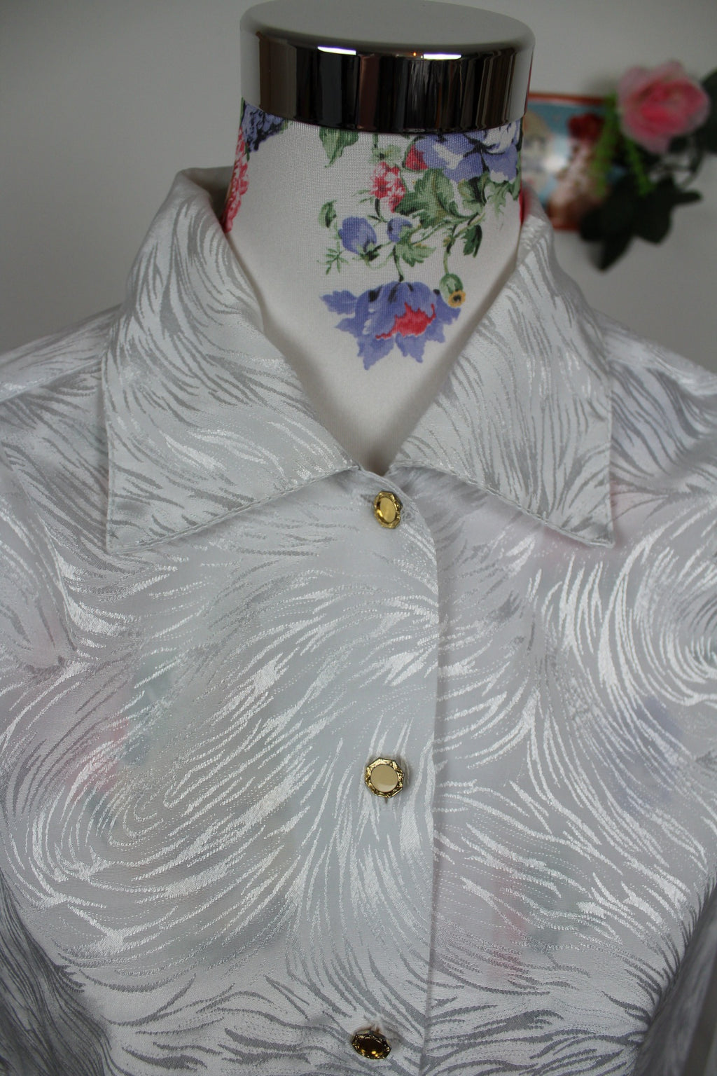 ✨Chemise blanche satinée 80/90s - chic à motifs tourbillons✨