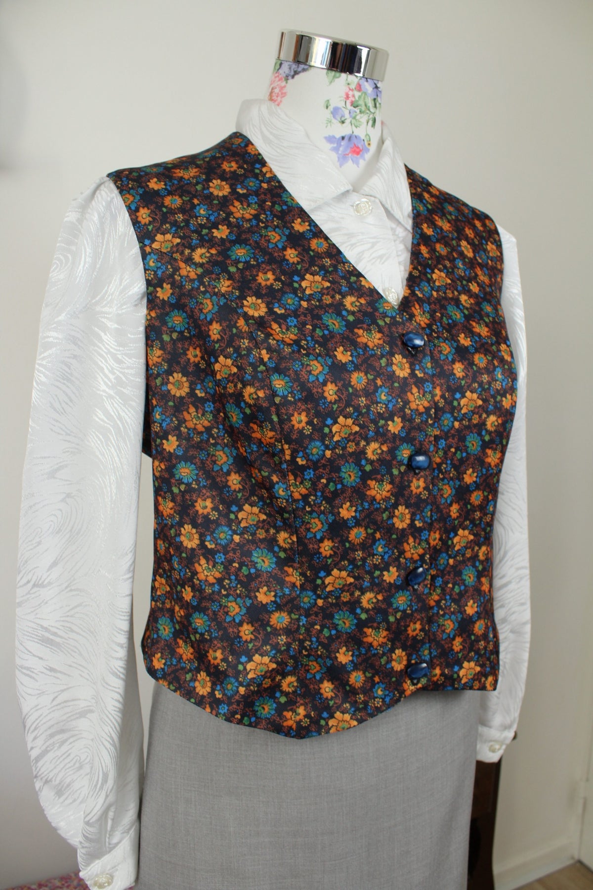 Gilet vintage années 70 esprit tapisserie vintage flower power automnal - Taille 40/42