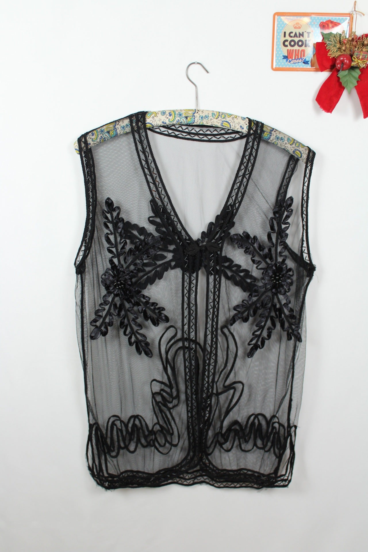 ✨Gilet noir perlé vintage 70's & fleurs en relief - fêtes & soirée esprit bohème chic✨