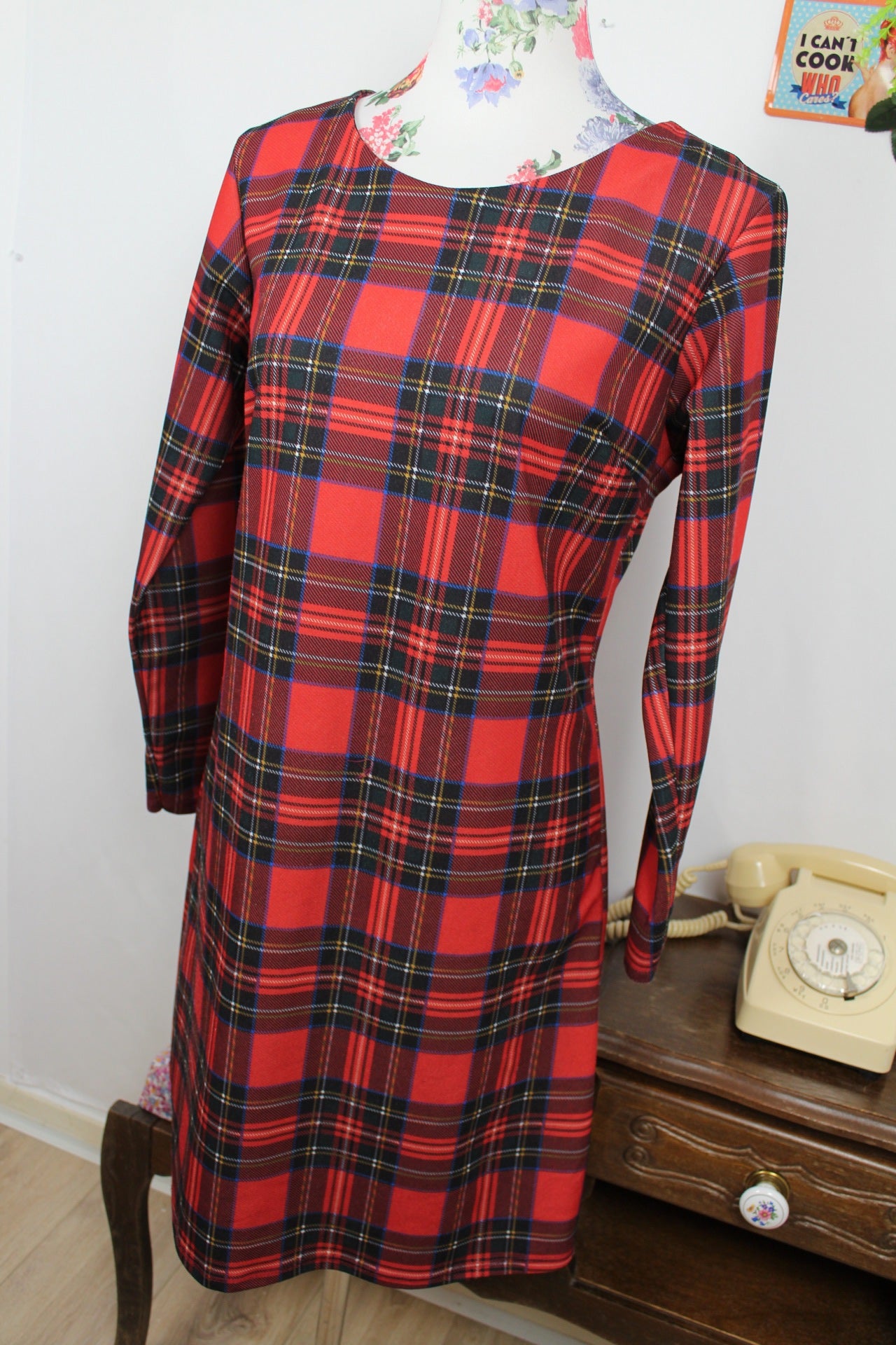 🌸🍒Robe vintage 90's tartan rouge Actuelle - Taille 38/40🍒🌸