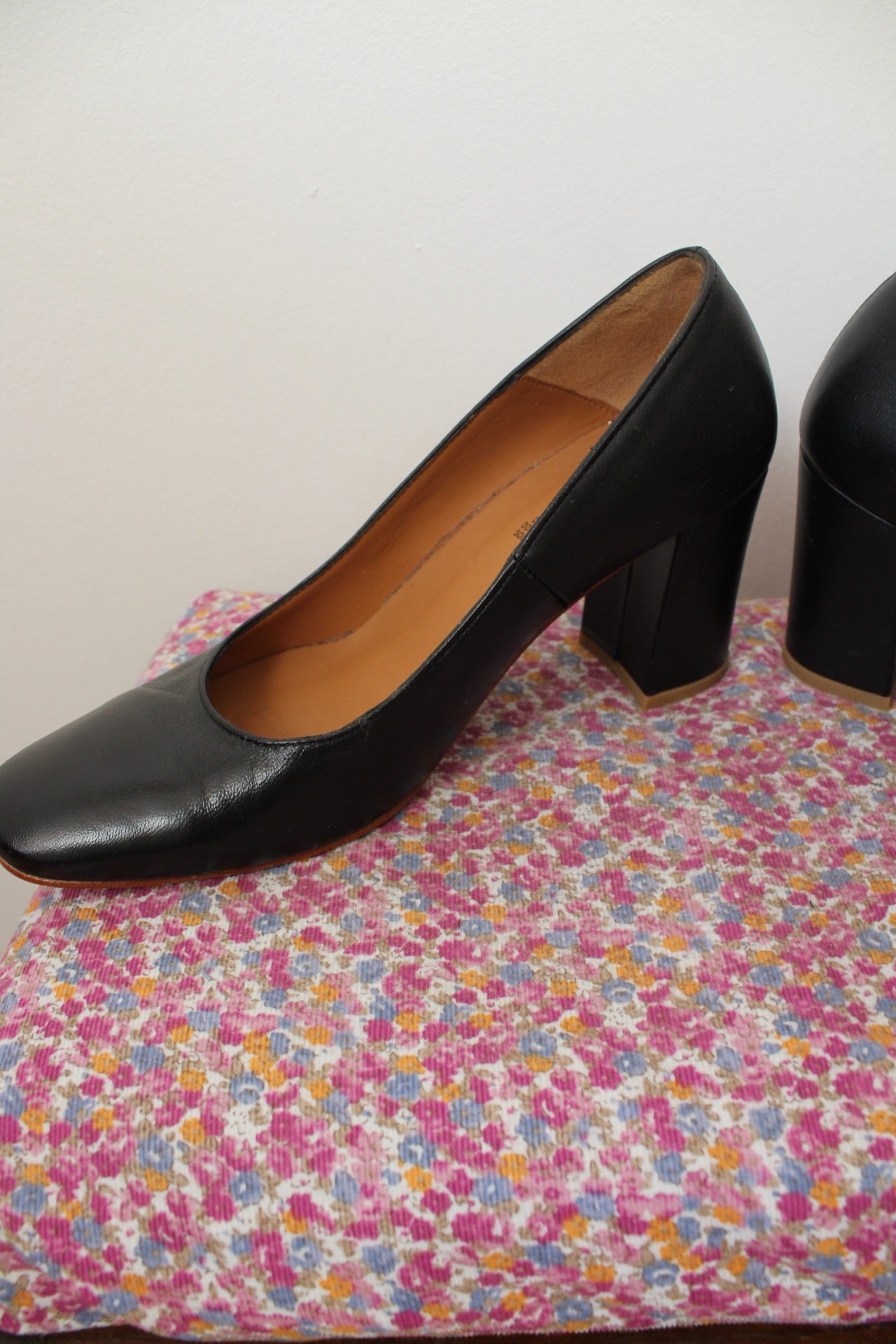 🌸🍒Escarpins rétro Les Fées de Bengale tout cuir & talon large - pointure 39🍒🌸