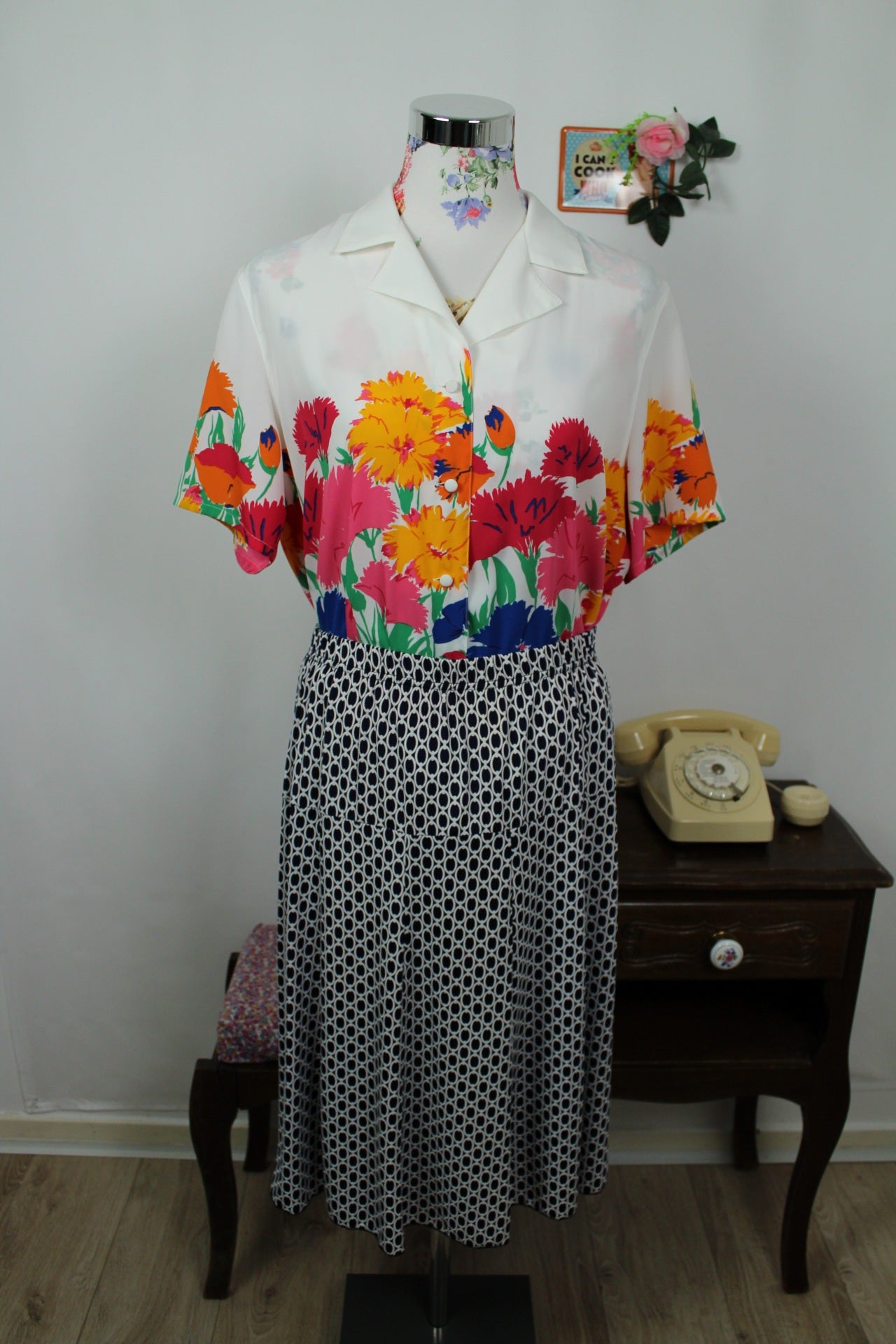 🌸🍒Jupe vintage 90's "Liliane" bleu marine - anneaux & pois en relief - Taille 40/42🍒🌸