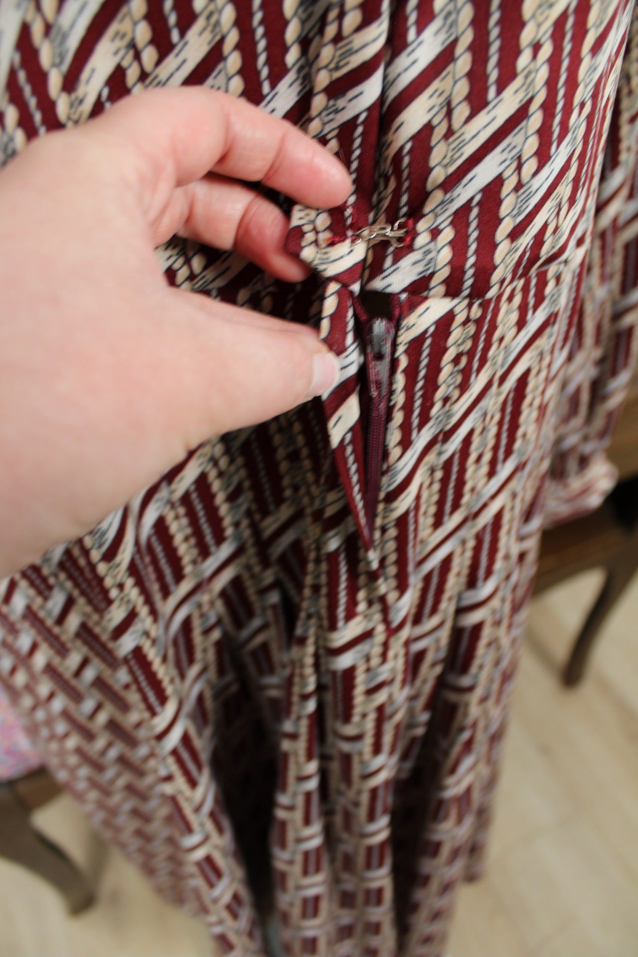 🍒🌸Robe vintage col lavallière 70's - motifs géométriques - Taille 44/46🌸🍒