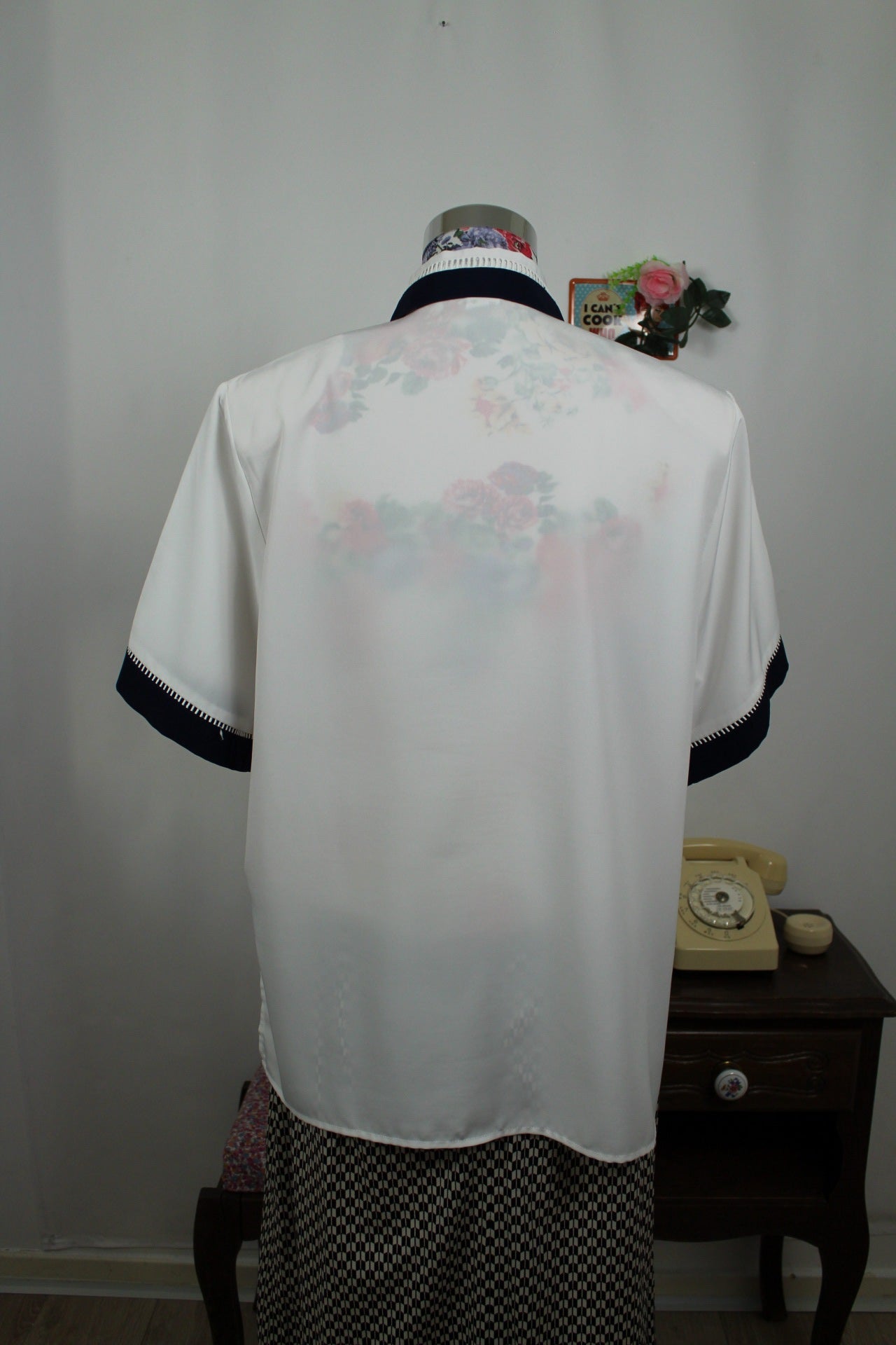 🌸🍒Chemise manches courtes vintage 90's blanche contrastée marine esprit Navy - Taille 42/44🍒🌸