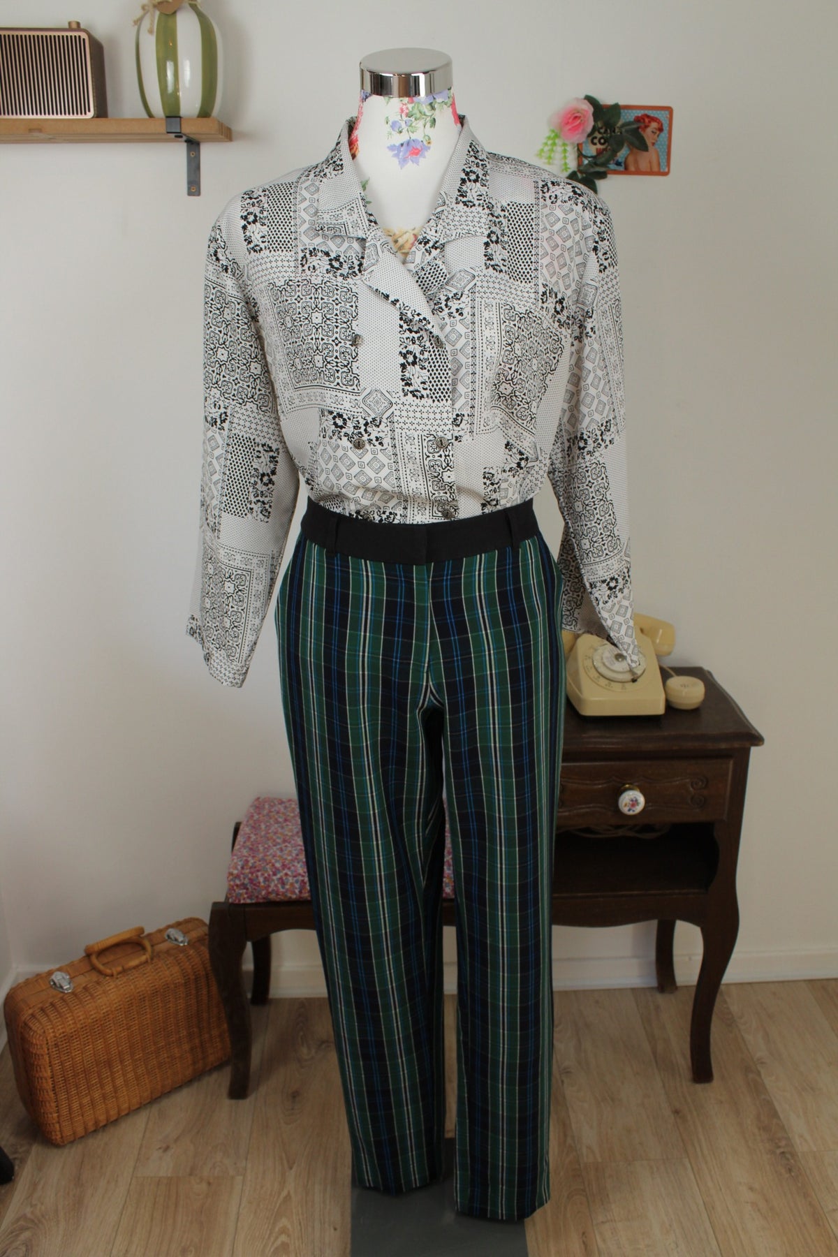 Pantalon rétro rayé vert foncé & noir - coupe skinny - 3 Suisses - Taille 40