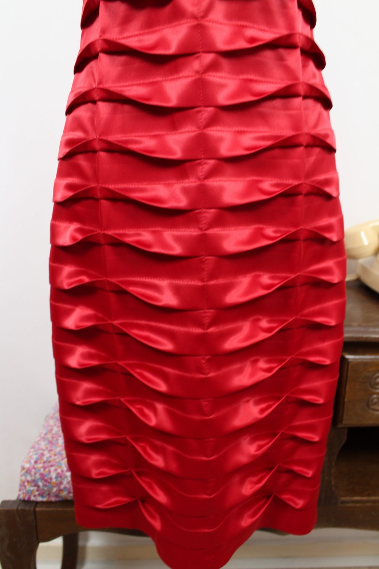 🌸🍒Robe rouge de soirée satinée vintage 2000s/Y2k façon Hollywood - Taille 36🍒🌸