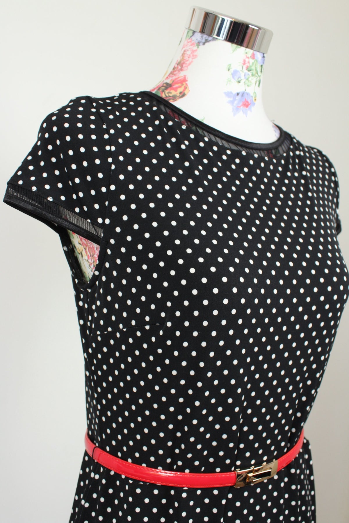 🌸🍒Robe vintage années 90 noire à pois - style pin-up & volants ajourés - Joseph Ribkoff - Taille 36/38🍒🌸