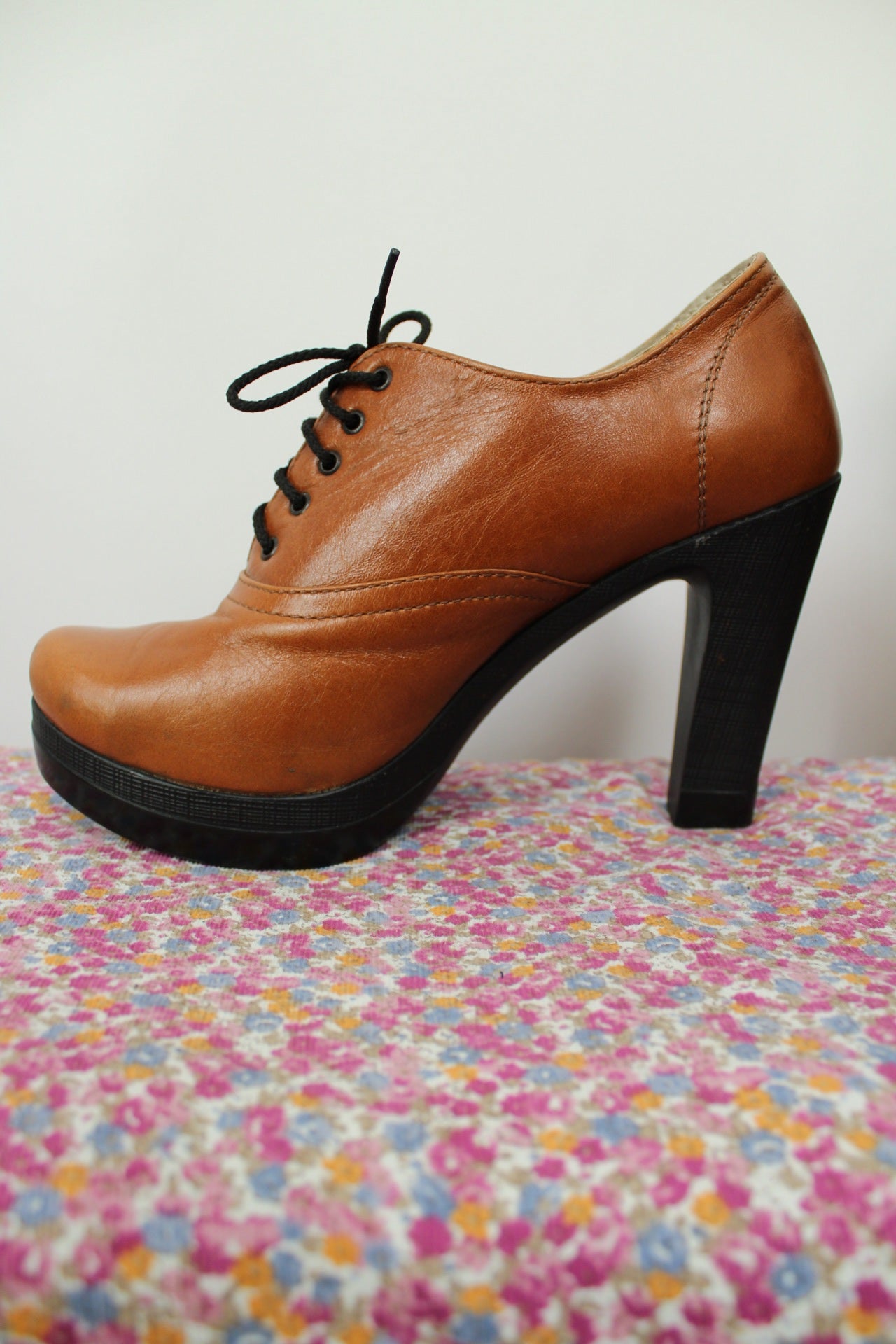 🌸🍒Derbies à talons en cuir marron type oxford rétro - pointure 39🍒🌸