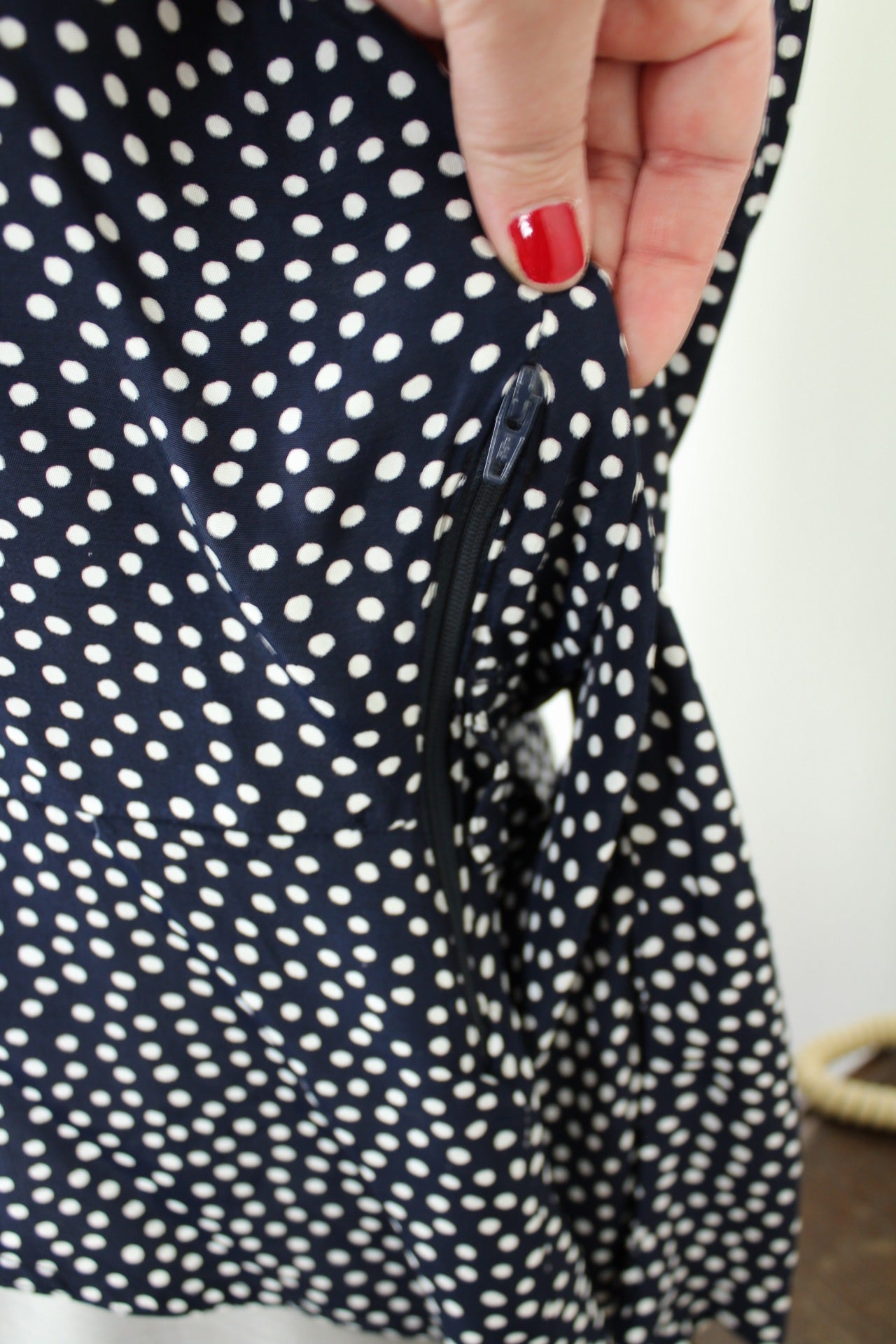🌸🍒Blouse vintage 80's à pois pin-up - ourlet en V arrondi - Taille 40🍒🌸