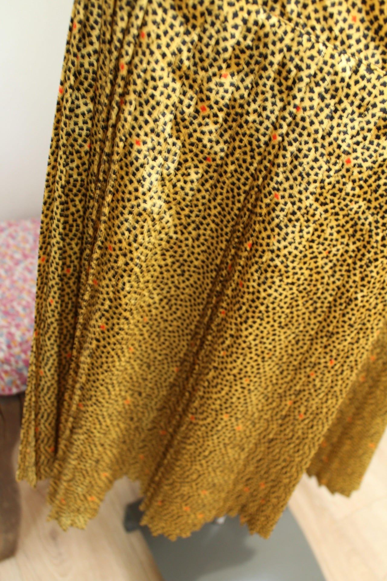 🌸🍒Robe vintage 80's petites fleurs & fleurs satinées jacquard - Taille 40/42🍒🌸